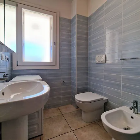 Wonderful With Pool Apartment